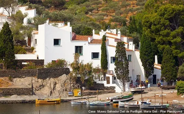 Casa-Museu-Salvador-Dalí-de-Portlligat-Maria-Geli-Pilar-Planagumà-610X380
