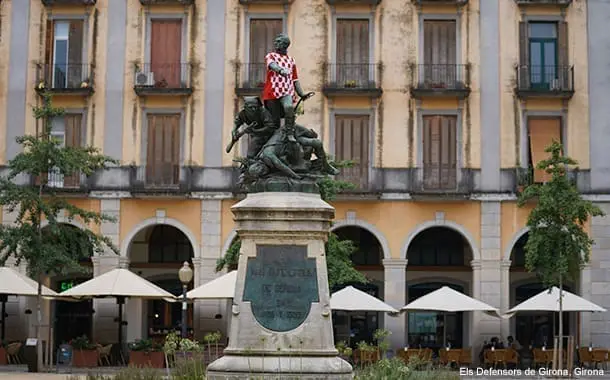 defensors-girona-610X380