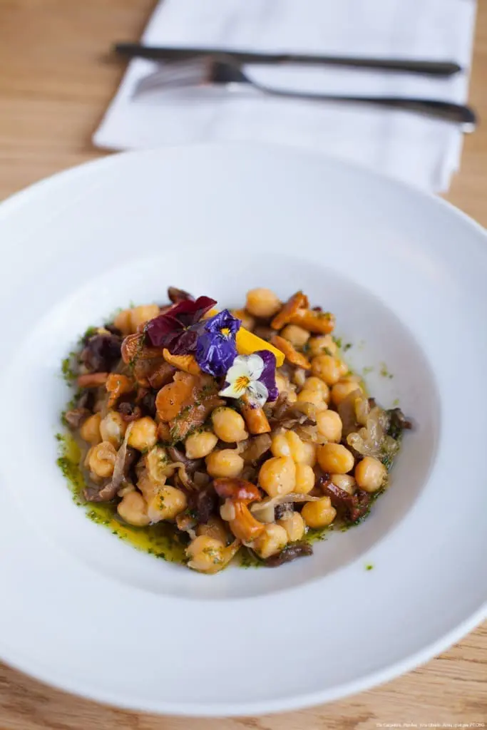 CÀTERINGS SOSTENIBLES Els-Caçadors.-Ripollès.-Kris-Ubach.-Arxiu-Imatges-PTCBG