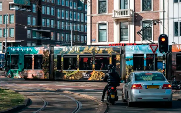 Amsterdam-610X380